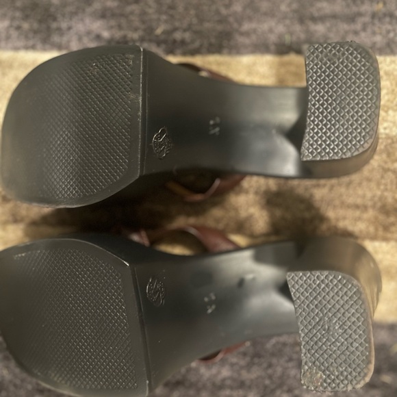 VINTAGE 90s Chunky Heels - Picture 14 of 16